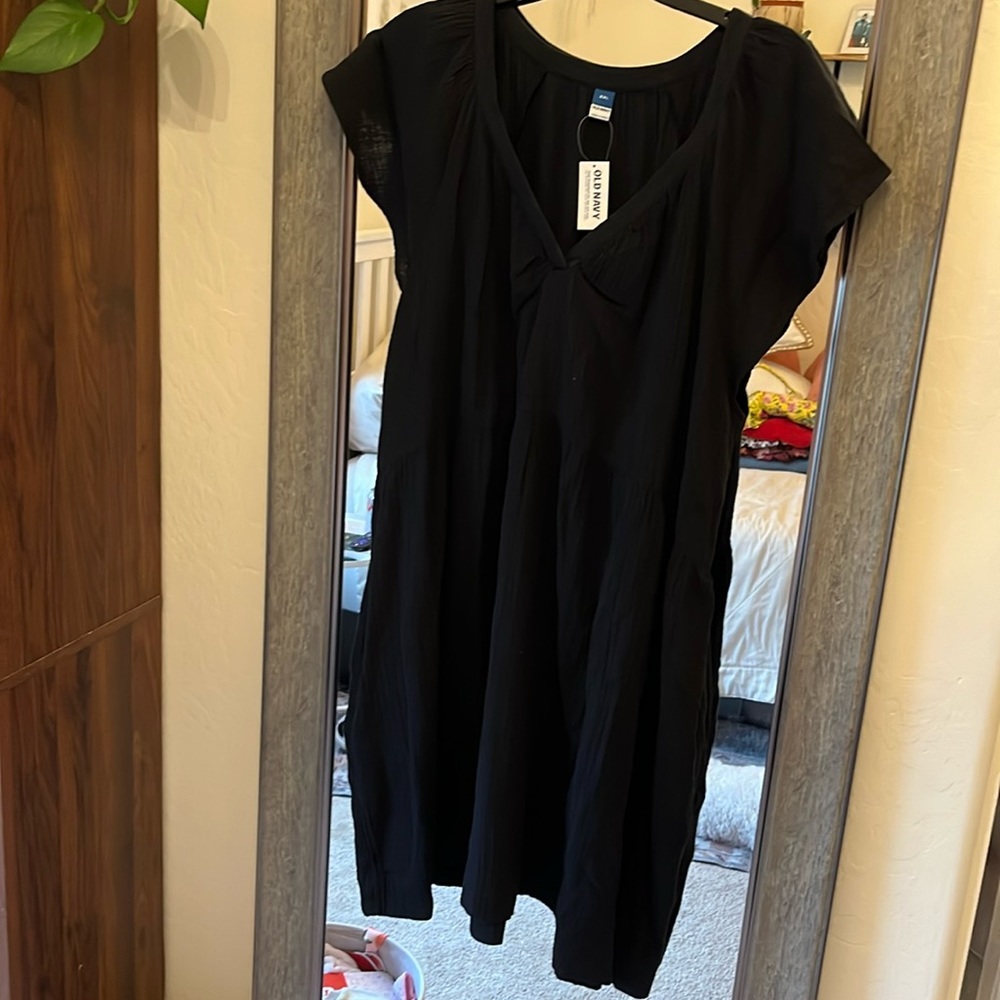 Old Navy Black Dress
